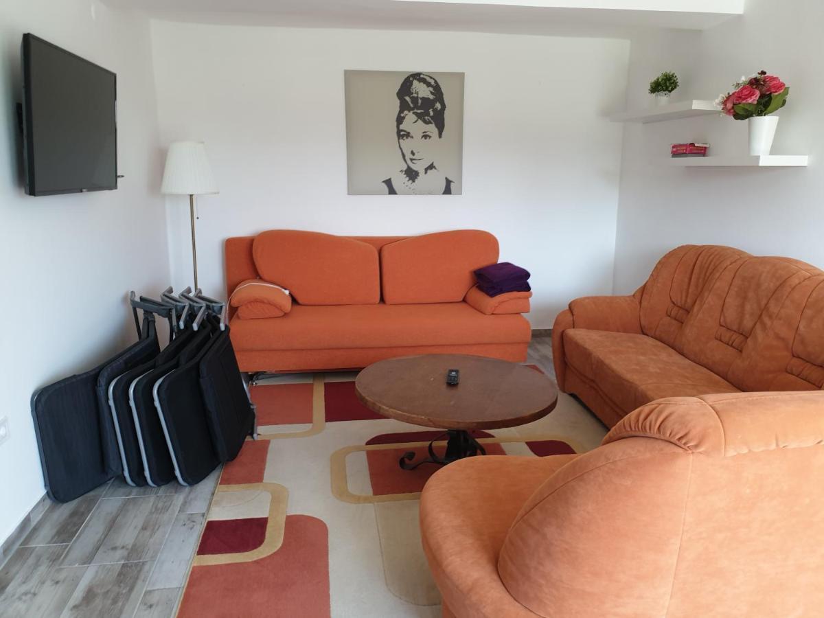 Adri Apartman 佐洛卡罗斯 外观 照片